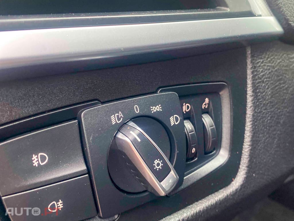 BMW 318 d Pack M Shadow Auto