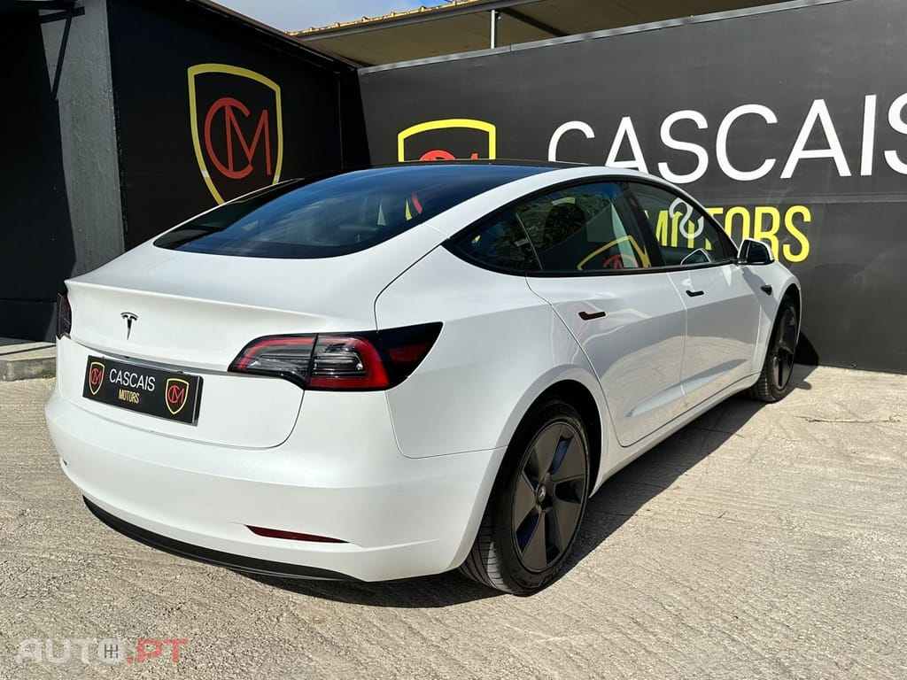 Tesla Model 3 Standard
