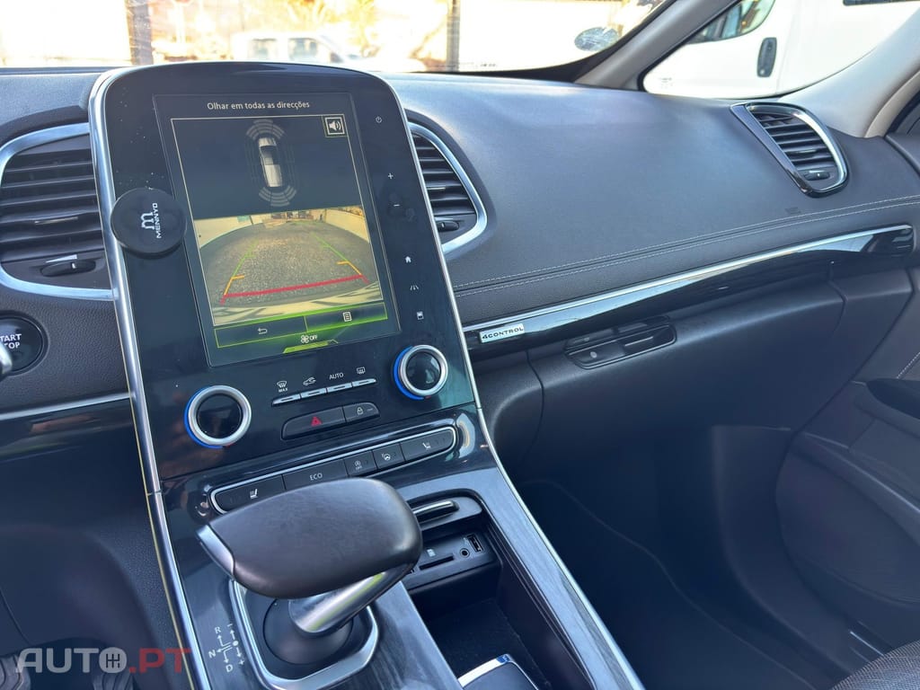 Renault Espace 1.6 dCi Initiale Paris EDC