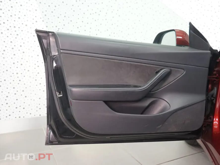 Tesla Model 3 Long Range AWD Dual Motor
