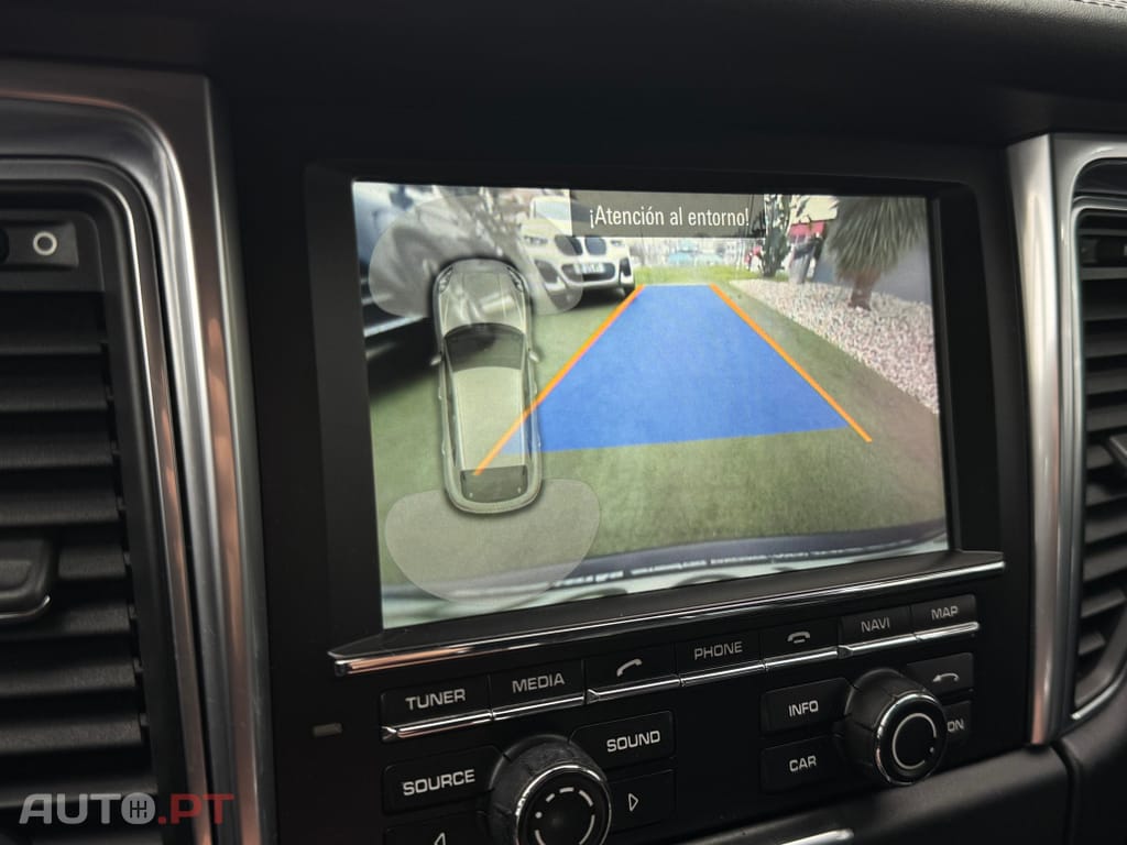 Porsche Macan S