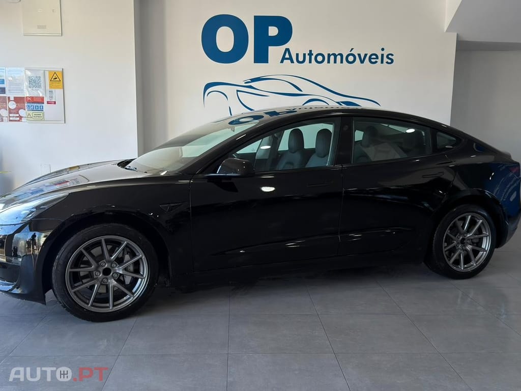 Tesla Model 3 Long Range Tração Traseira