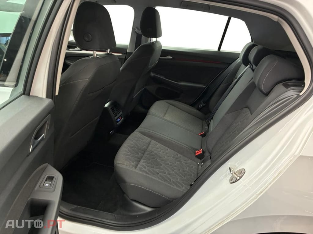 Volkswagen Golf 1.5 TSi Life Plus