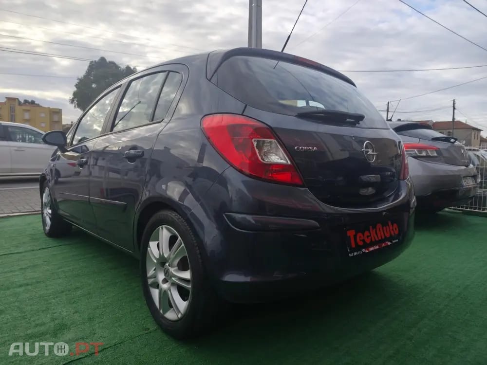 Opel Corsa 1.2 Cosmo