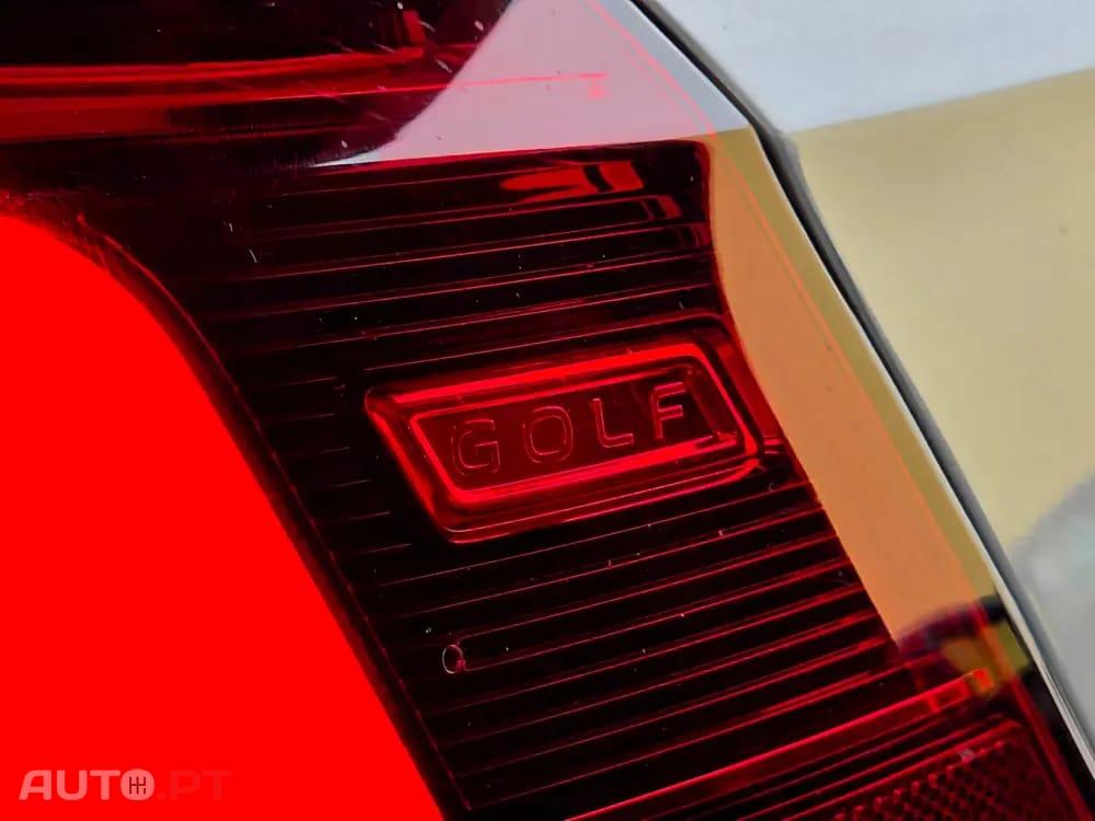 Volkswagen Golf Variant 1.0 eTSI OPF DSG Life