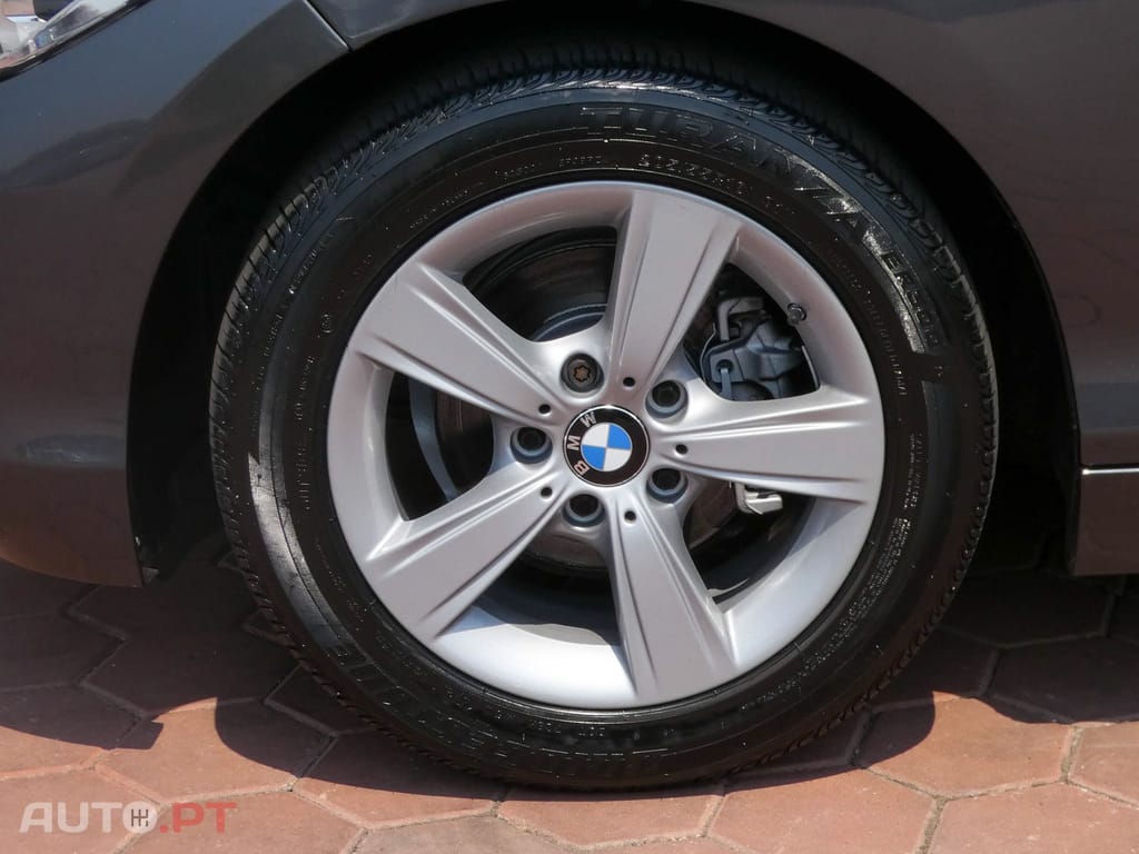 BMW 116 D LINE SPORT