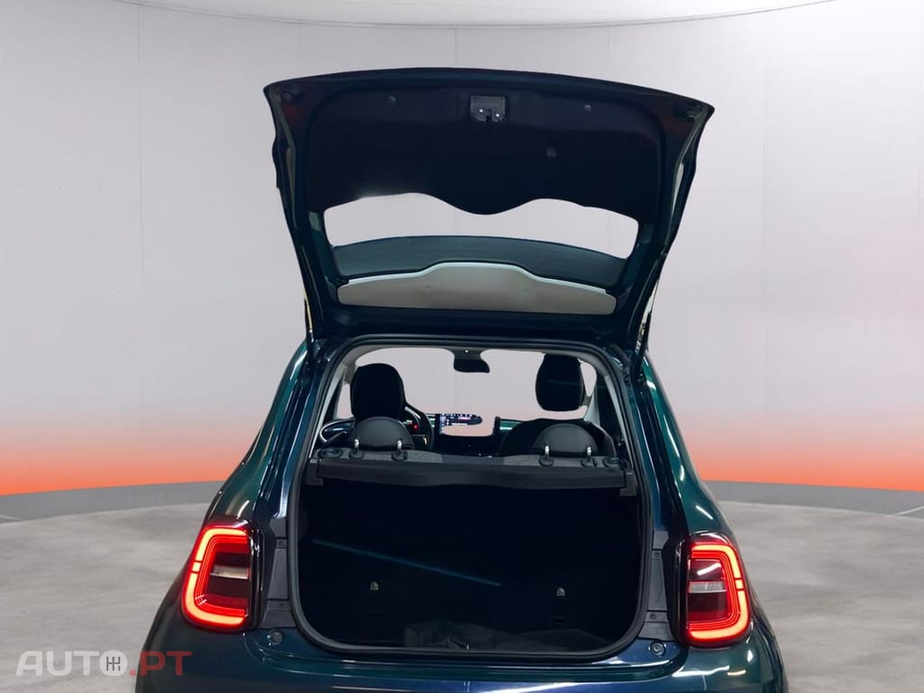 Fiat 500e Icon Plus 42 KWh