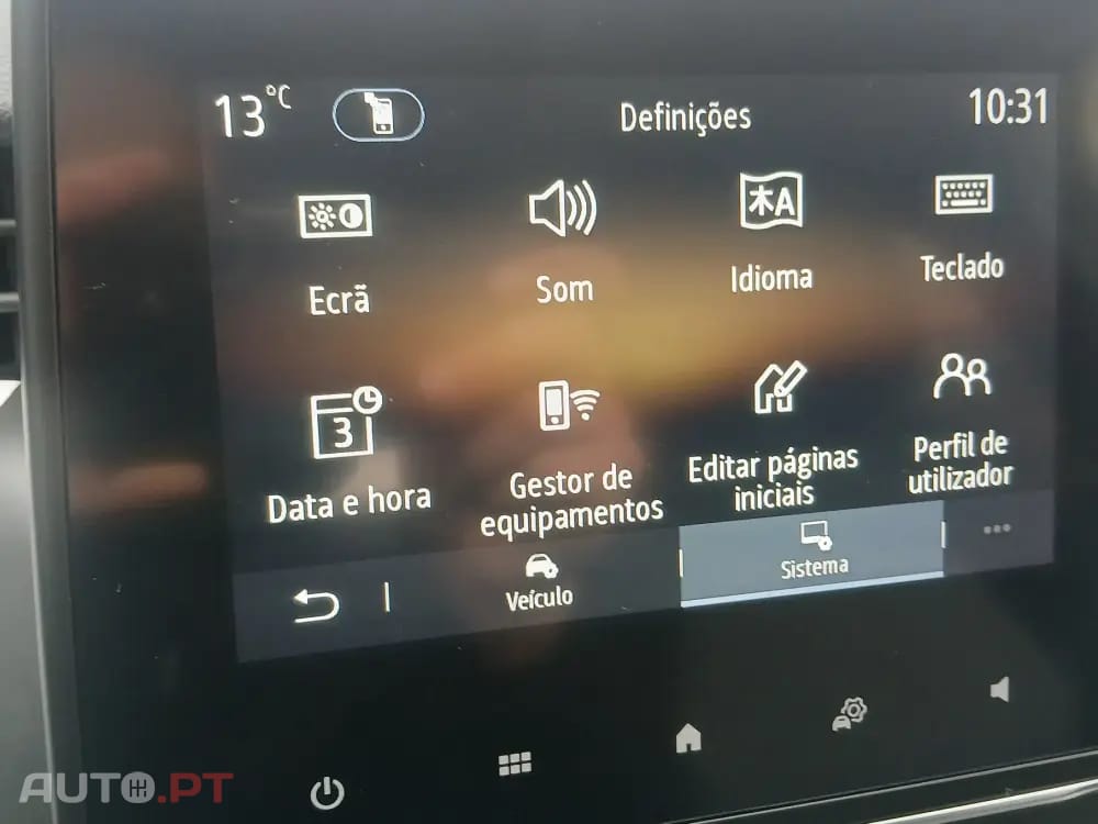 Renault Clio Outro