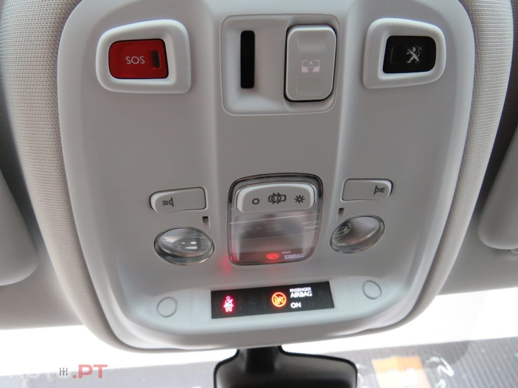 Peugeot 308 1.6 HDI Panorâmico