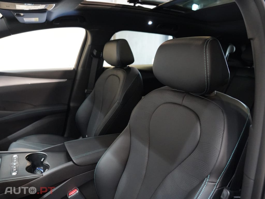 BYD Seal 6 1.5 DM-i Touring Comfort