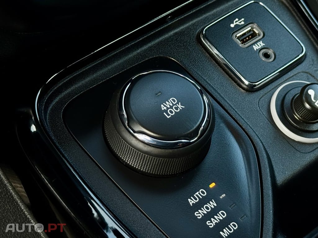 Jeep Compass 2.0 M-Jet Limited Auto