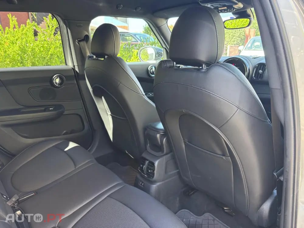MINI Countryman Cooper D Premium Classic Auto