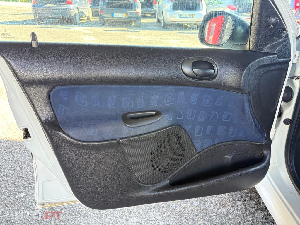 Peugeot 206 1.1 Color Line