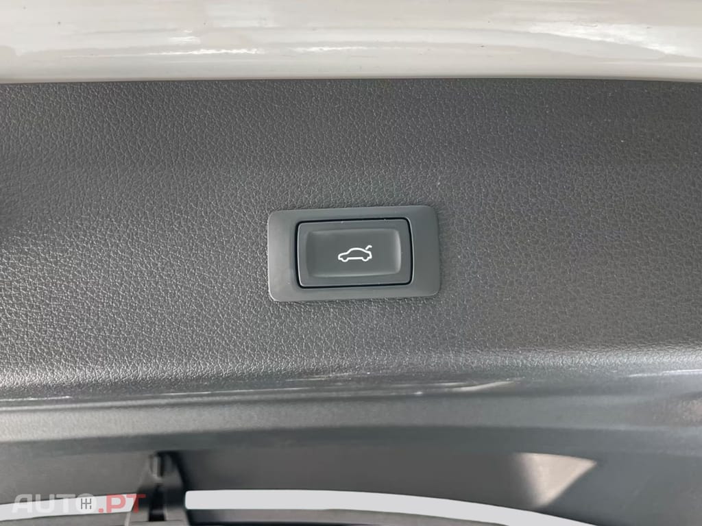 Audi Q8 E-Tron 50 quattro Edition