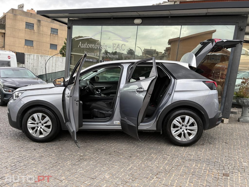 Peugeot 3008 1.5 BlueHDi Active