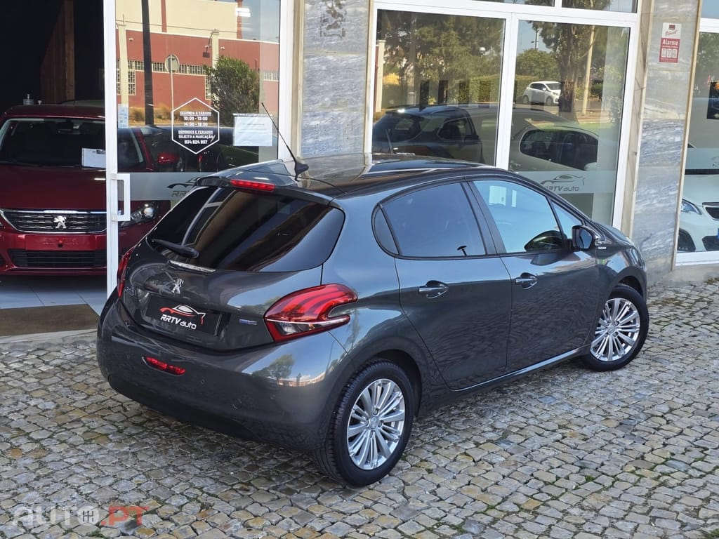 Peugeot 208 1.2 PureTech Style