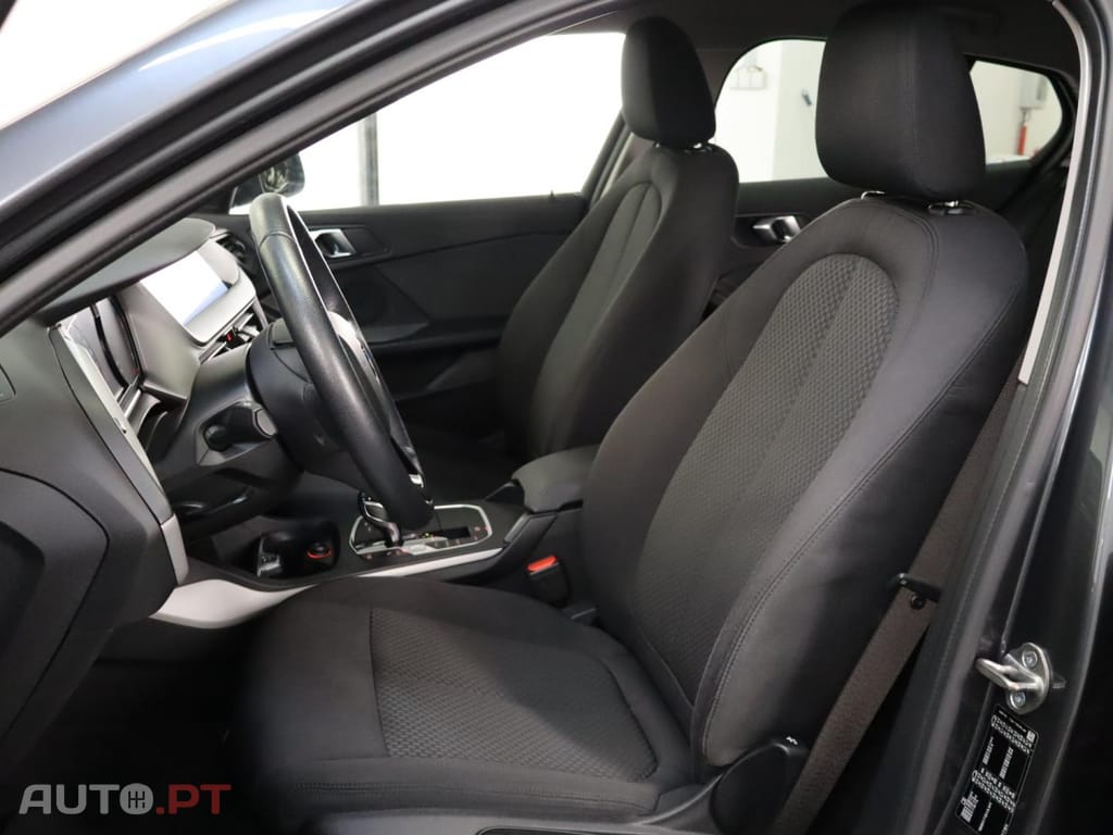 BMW 118 i Auto