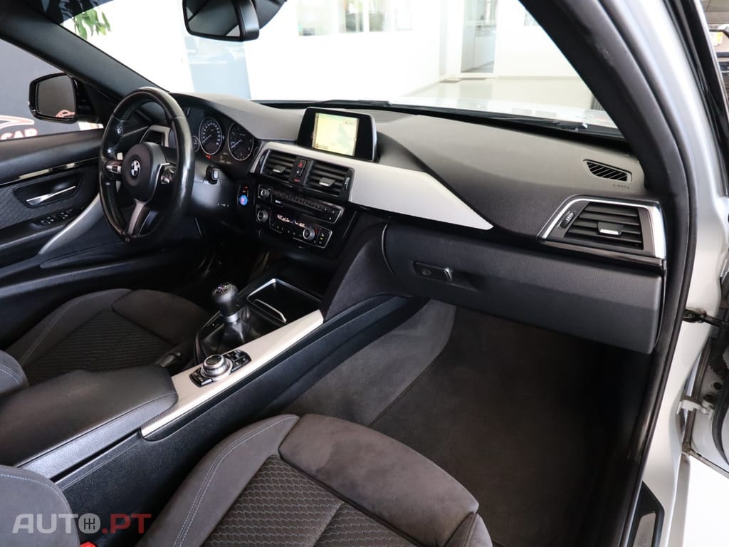 BMW 318 Pack M Performance