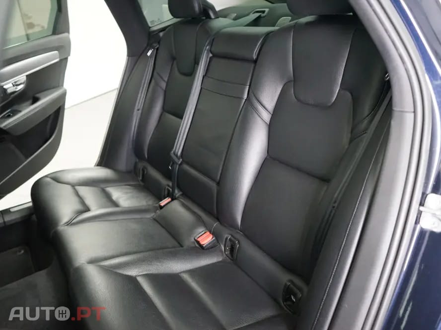 Volvo S90 2.0 D5 Momentum AWD Geartronic