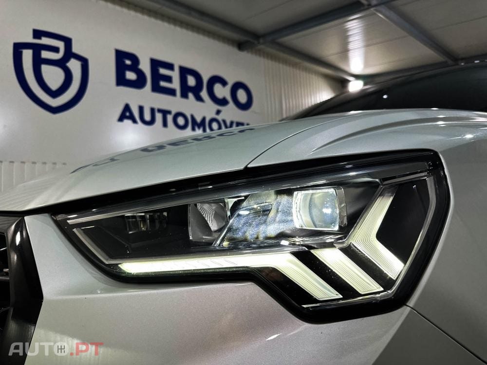 Audi Q3 45 TFSIe S line S tronic