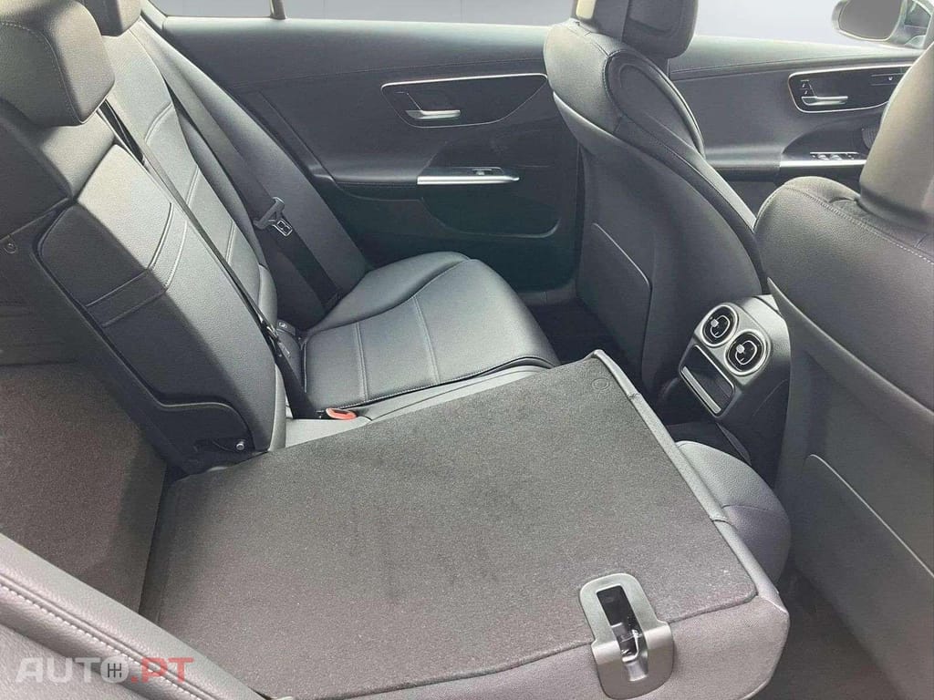 Mercedes-Benz C 300 AMG Line