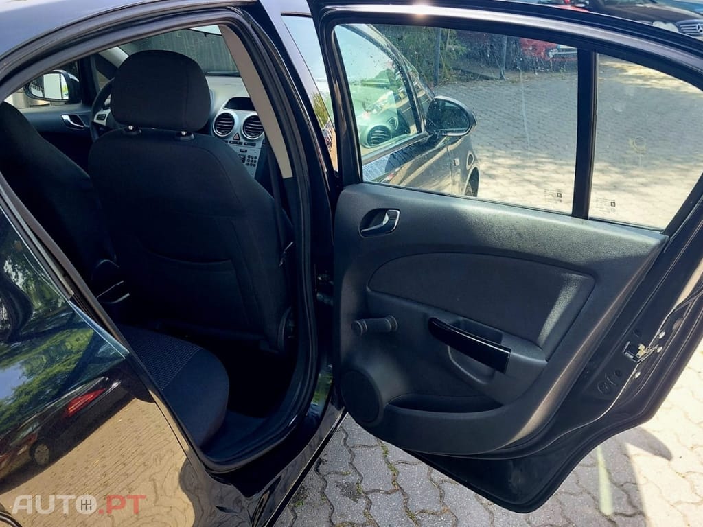 Opel Corsa 1.3 CDTi Enjoy EcoFLEX