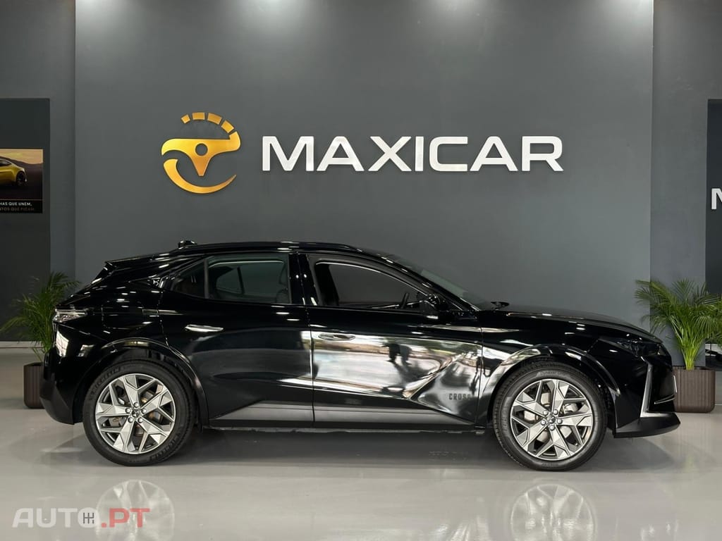 DS DS4 E-Tense Trocadero Cross EAT8