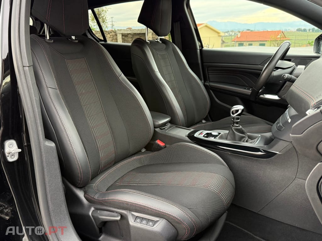 Peugeot 308 1.2 PureTech GT Line