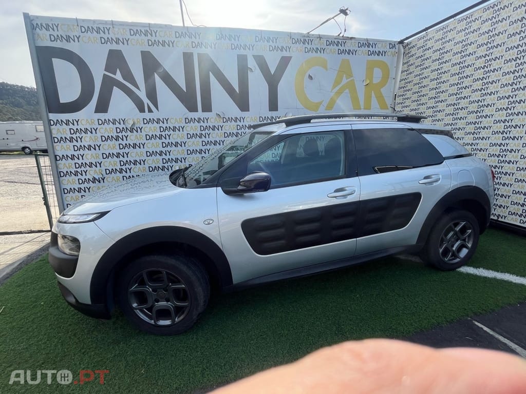 Citroen C4 Cactus 1.6 BlueHDi Shine