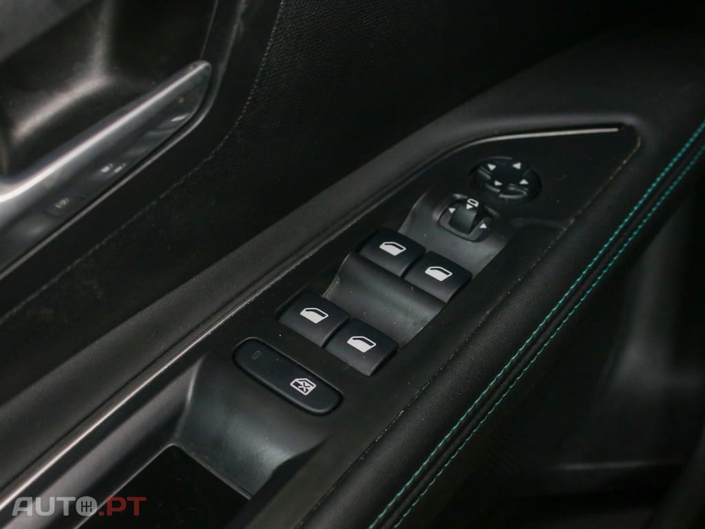 Peugeot 5008 1.2 PureTech Allure Pack EAT8