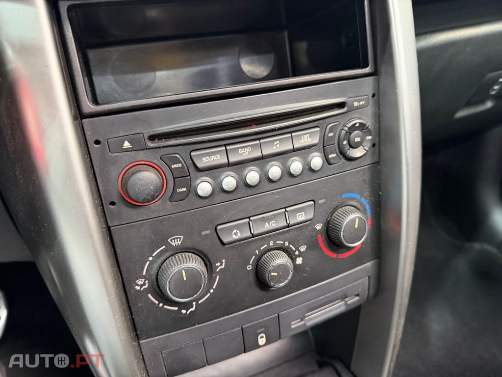 Peugeot 207 CC 1.6 VTi Active