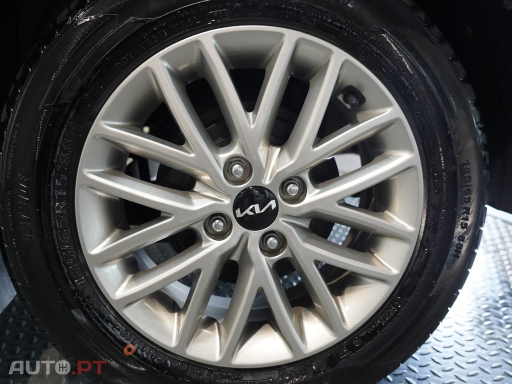 Kia Rio 1.2 CVVT 84