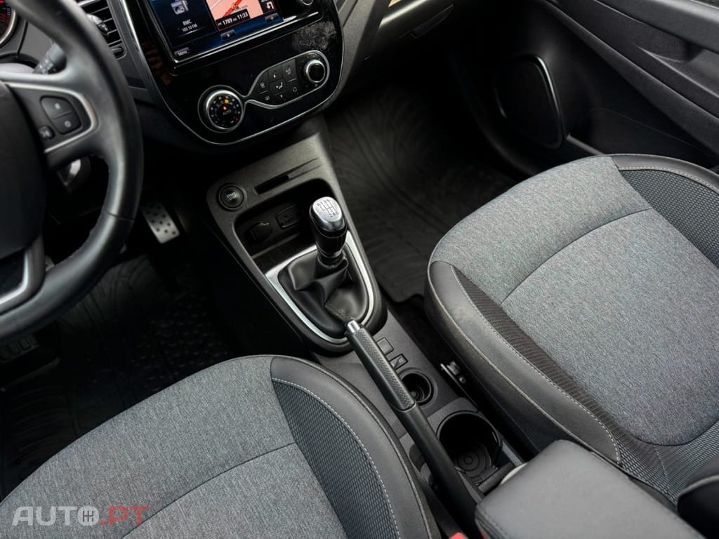 Renault Captur 1.2 TCe Initiale Paris