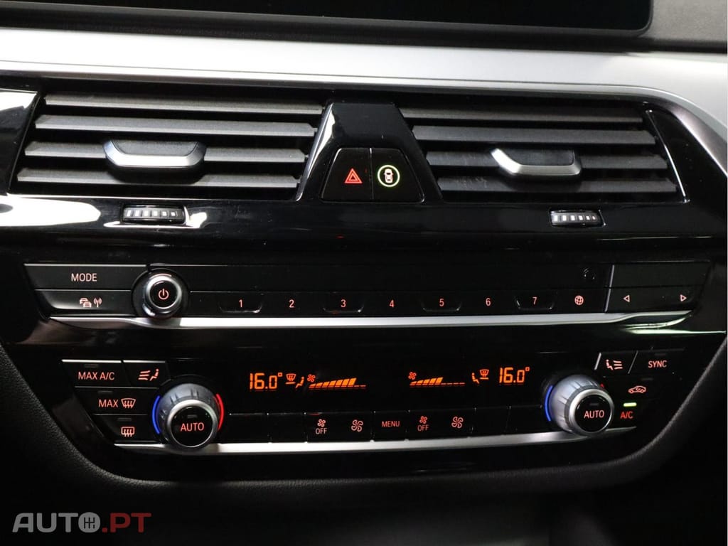 BMW 530 e Auto Line Luxury