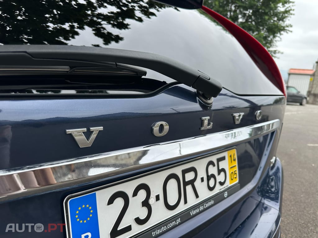 Volvo XC60 2.0 D4 Momentum Geartronic