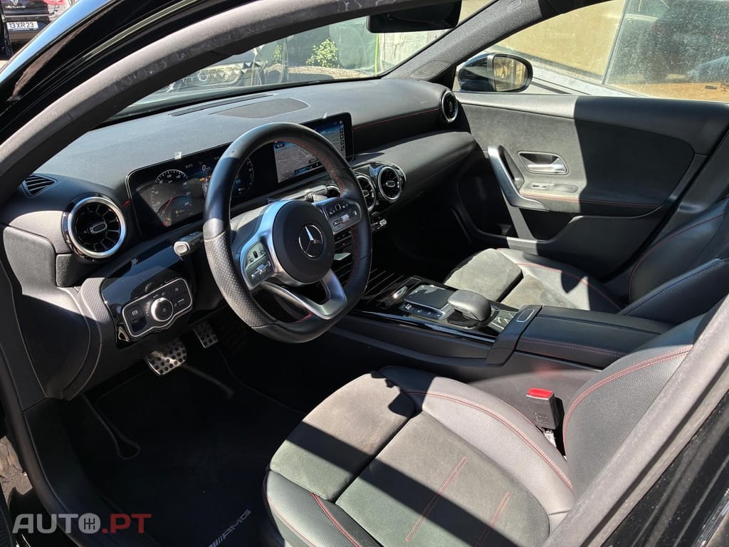 Mercedes-Benz A 250 e AMG Line