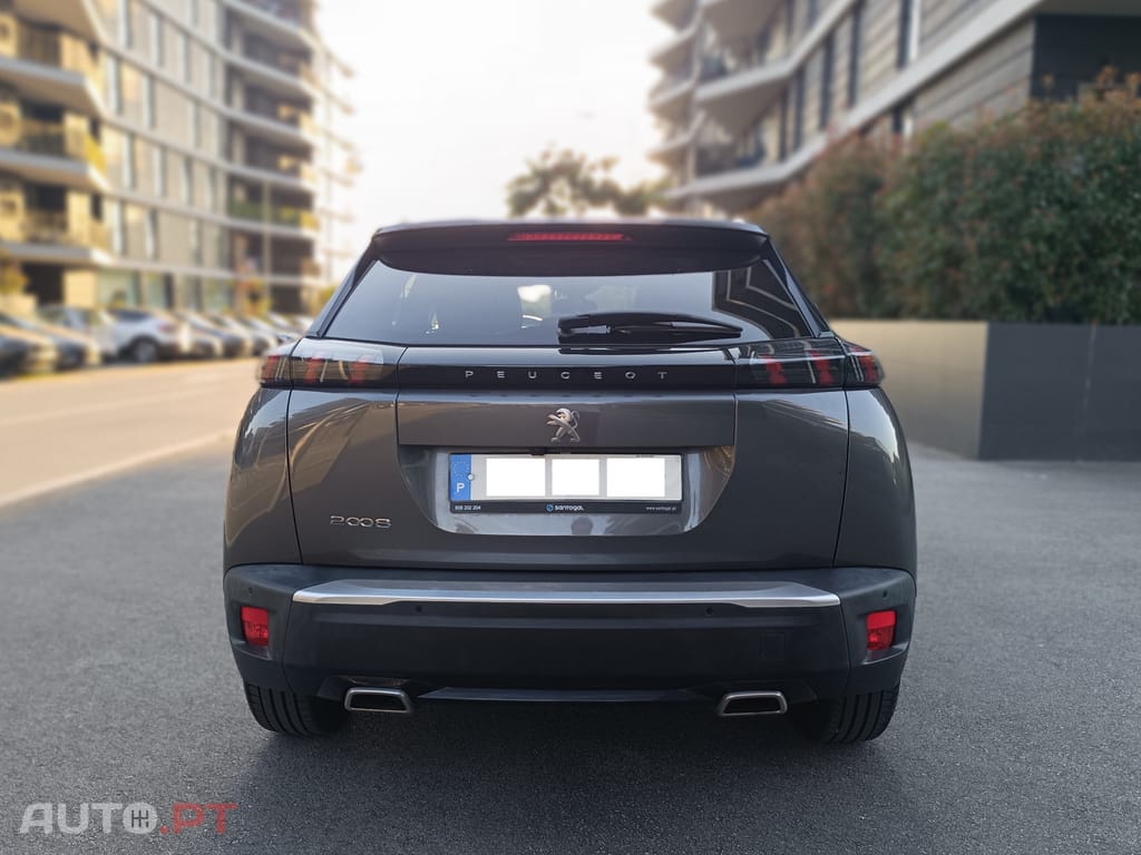 Peugeot 2008 1.2 PureTech Allure Pack EAT8