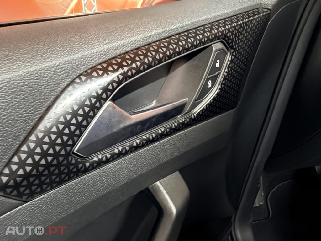 Volkswagen T-Cross 1.0 TSI Style DSG