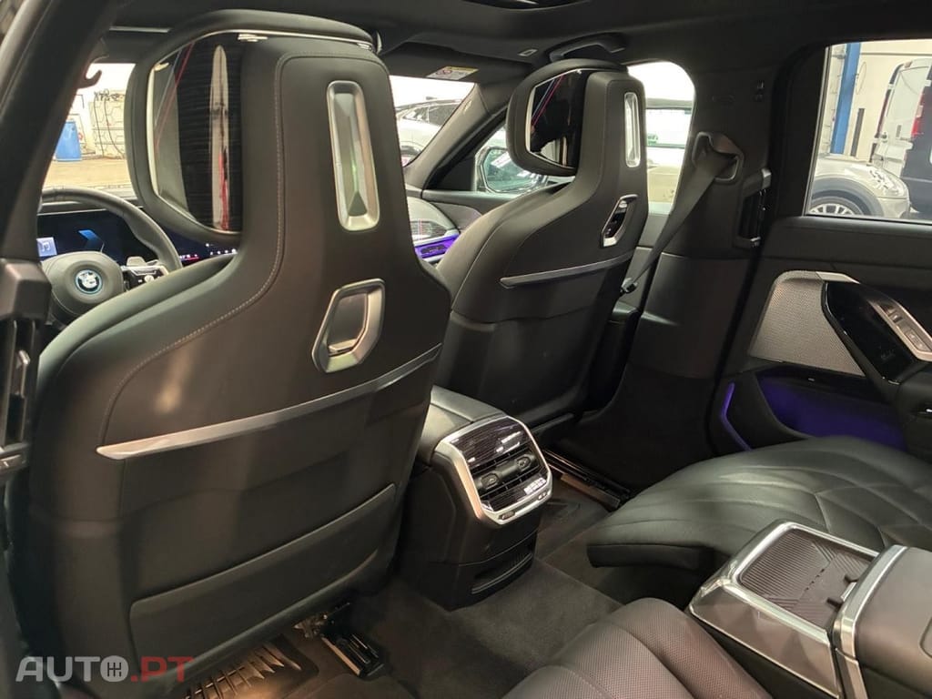 BMW 750 e xDrive M Sport