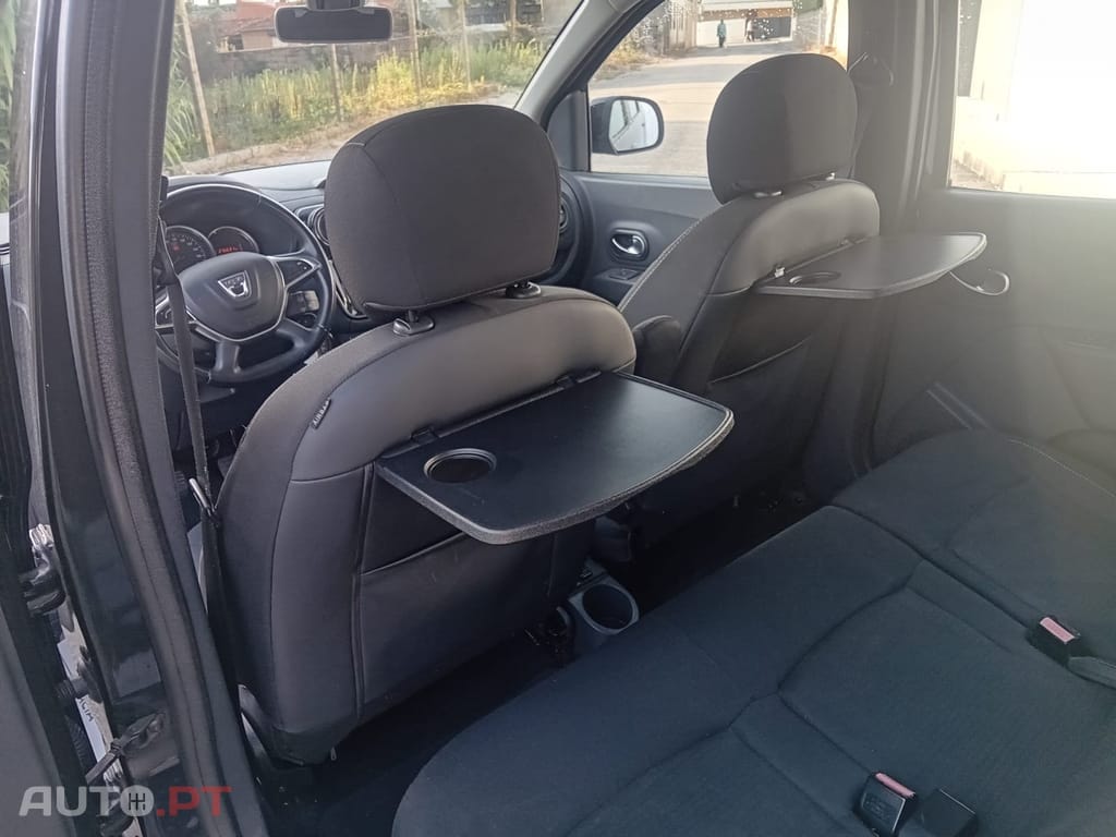 Dacia Lodgy 1.5 Blue dCi SL Go 7L