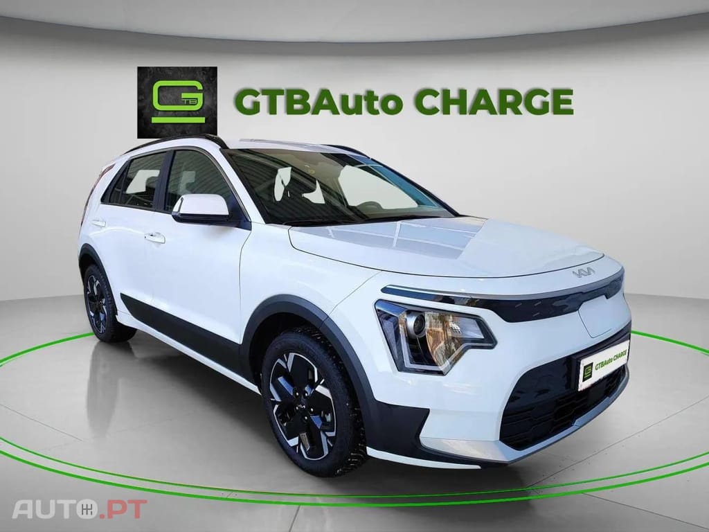 Kia Niro EV 64 kWh I.V.A DEDUTÍVEL 