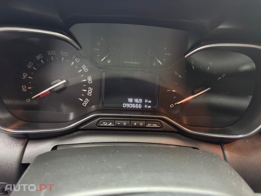Citroen C3 Aircross 1.6 BlueHDi Shine