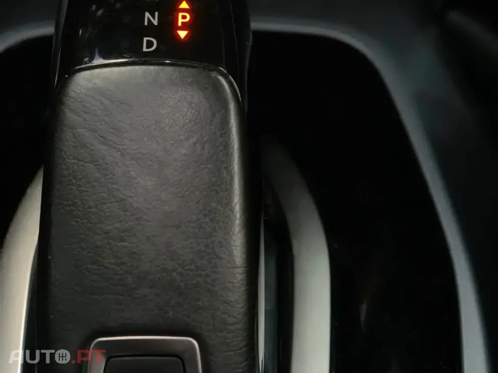Peugeot 2008 1.5 BlueHDi Allure Pack EAT8