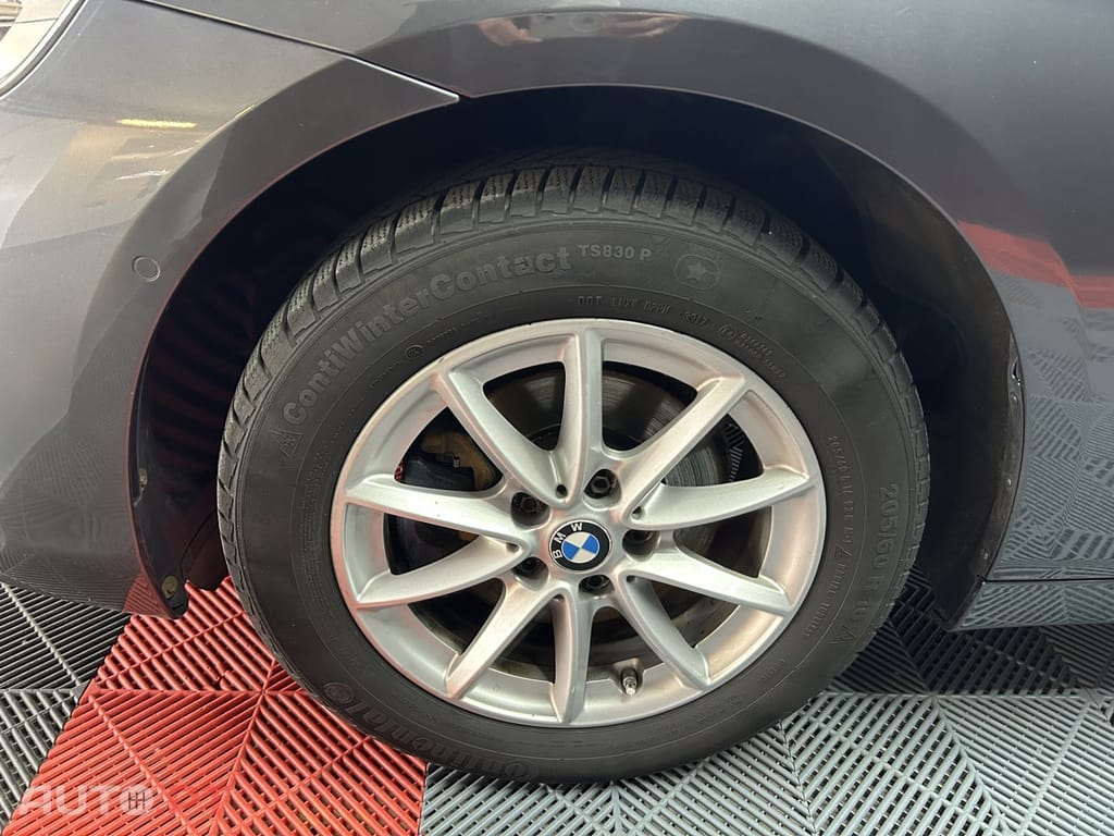 BMW 216 d Advantage
