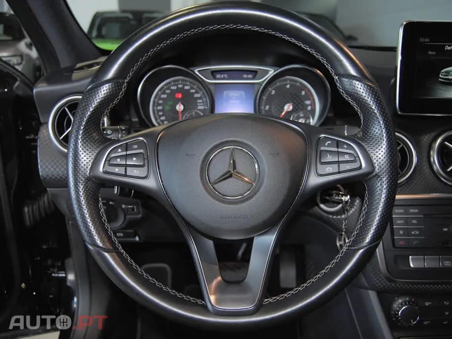 Mercedes-Benz A 180 D URBAN AUTO