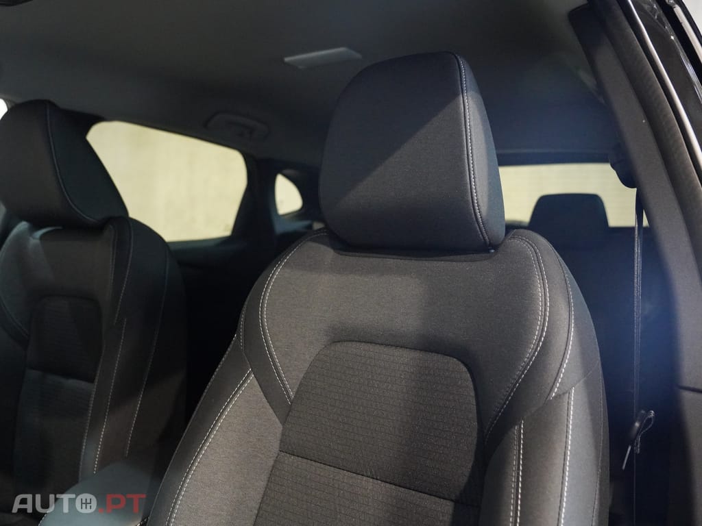 Nissan Qashqai 1.3 DIG-T N-Connecta LED+TT+SKY