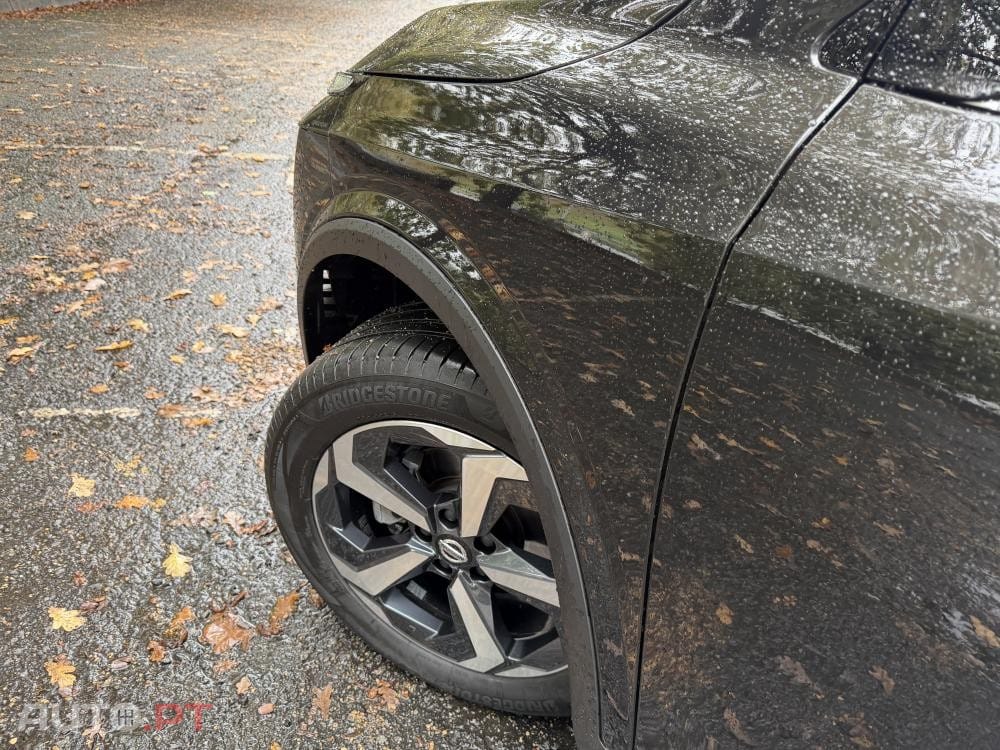 Nissan Qashqai 1.3 DIG-T N-Connecta J18