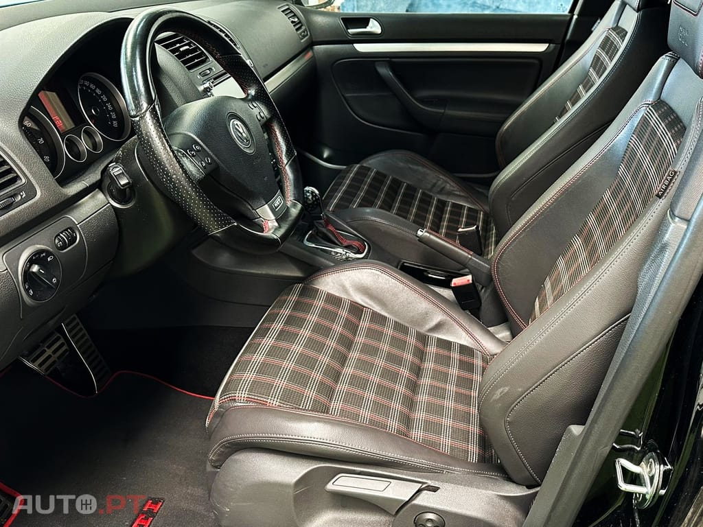 Volkswagen Golf VI 2.0 GTI Edition 30