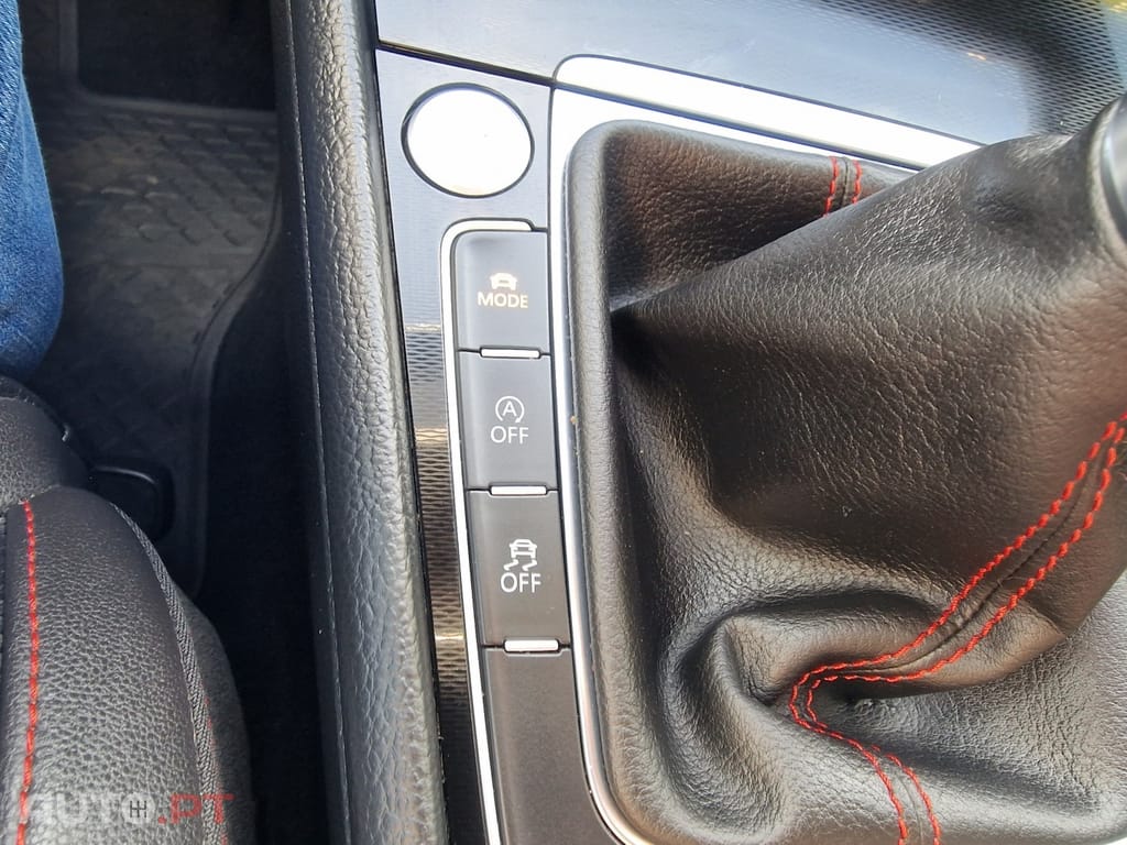 Volkswagen Golf 2.0 TSi GTi Performance