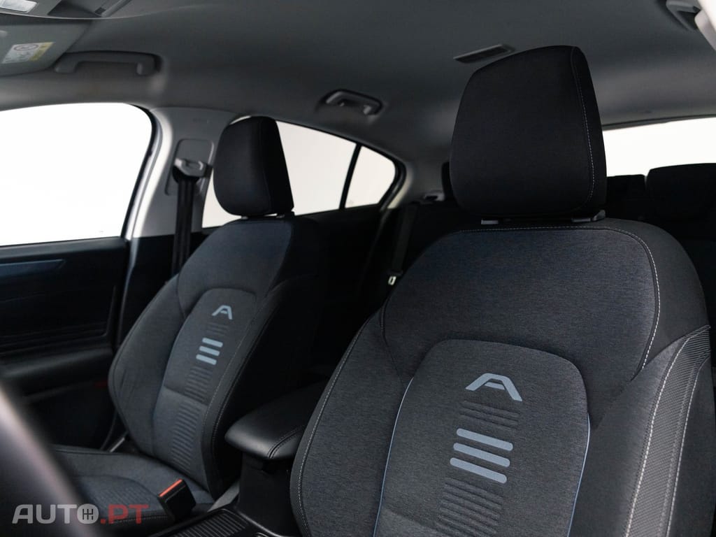 Ford Focus 1.0 EcoBoost MHEV Active